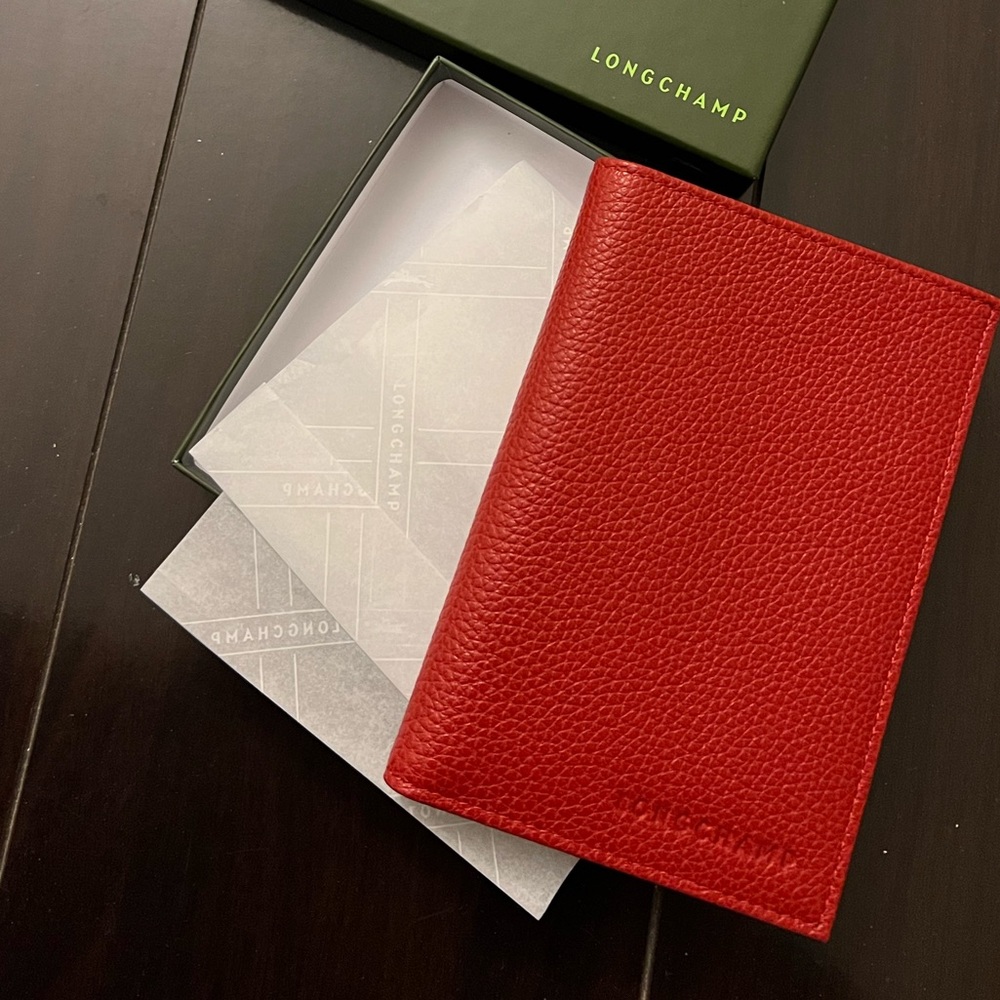 Longchamp Passport Holder BRAND NEW